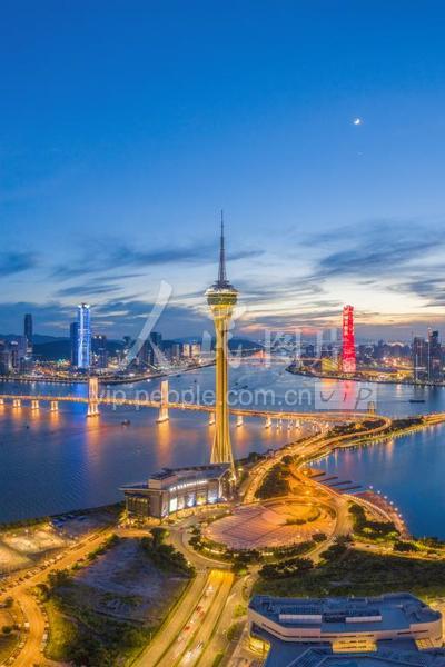 2025澳门正版马报资料,探索澳门正版马报资料，2025年的独特视角